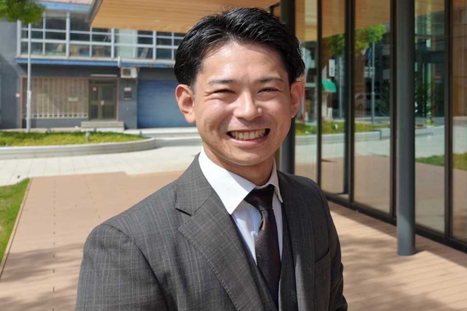 営業部 部長 大皿真平