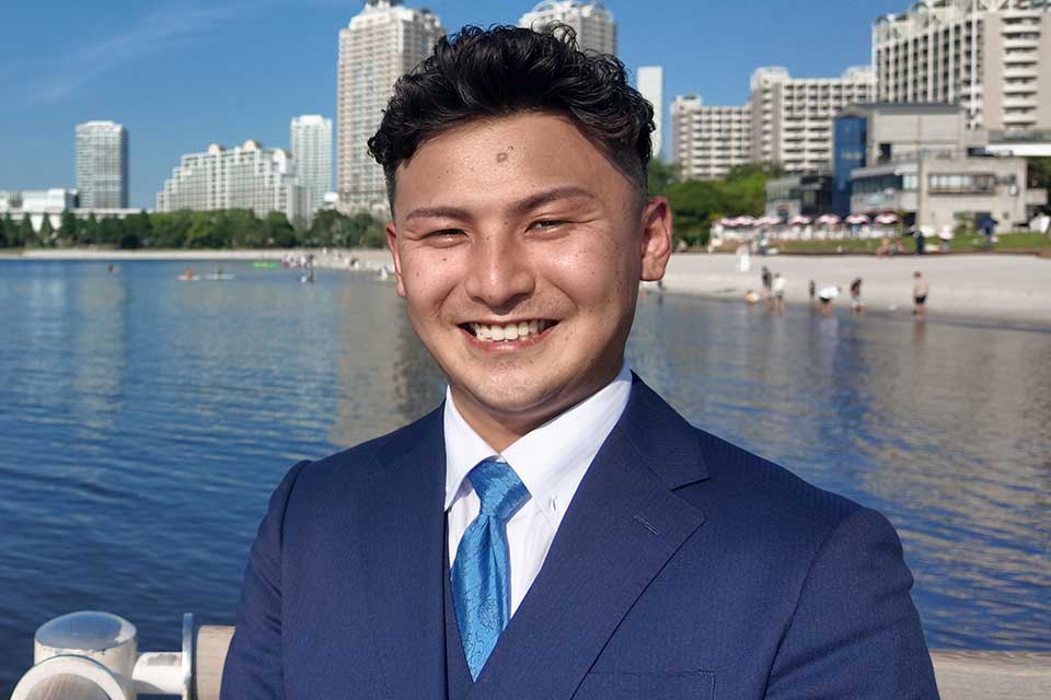 営業部 周川航大